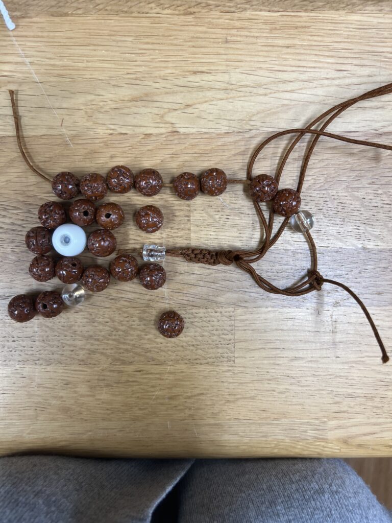 金剛菩提樹の数珠修理